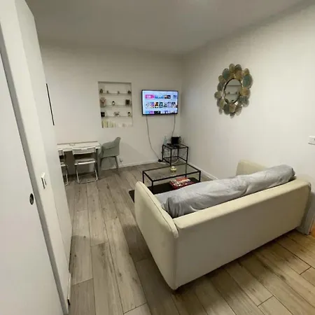 Et Salon Proche Centre Et Monuments Apartment *